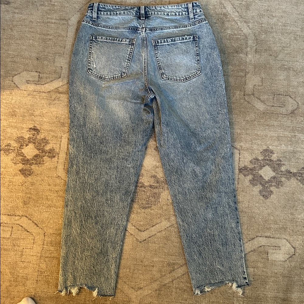 Time & Tru Boyfriend Jeans Acid Wash Size 4 - Picture 6 of 8